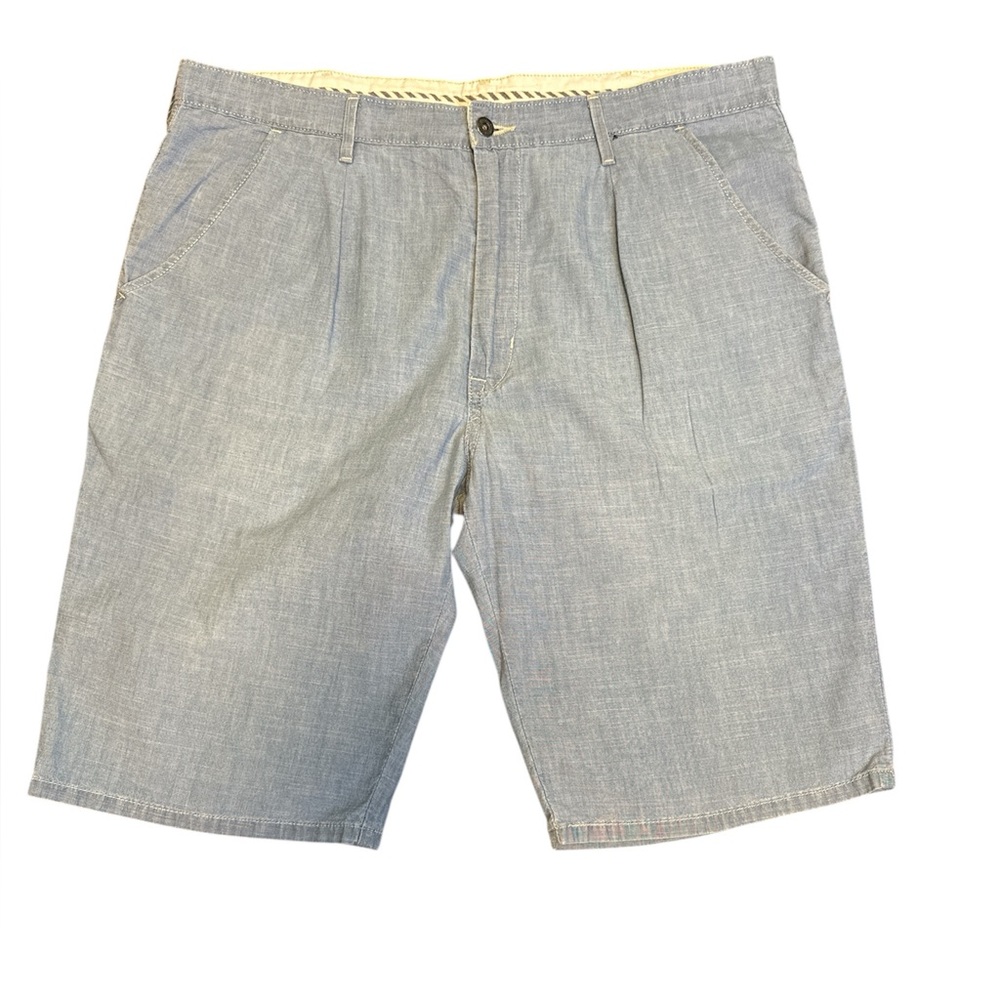 Levi’s Blue Cotton Shorts Pleated Size 40